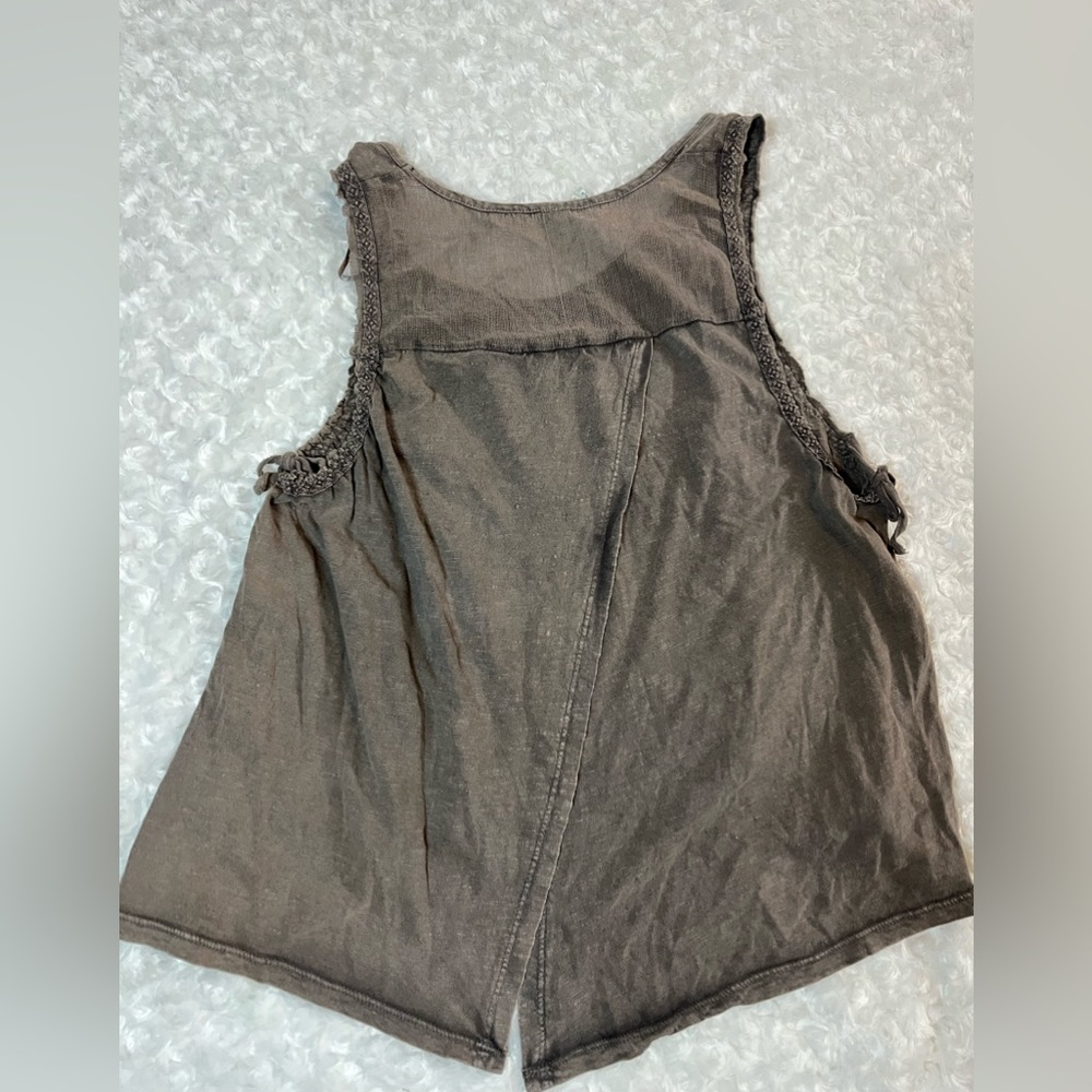 Free People embroidered & beaded tank size medium - Picture 7 of 7